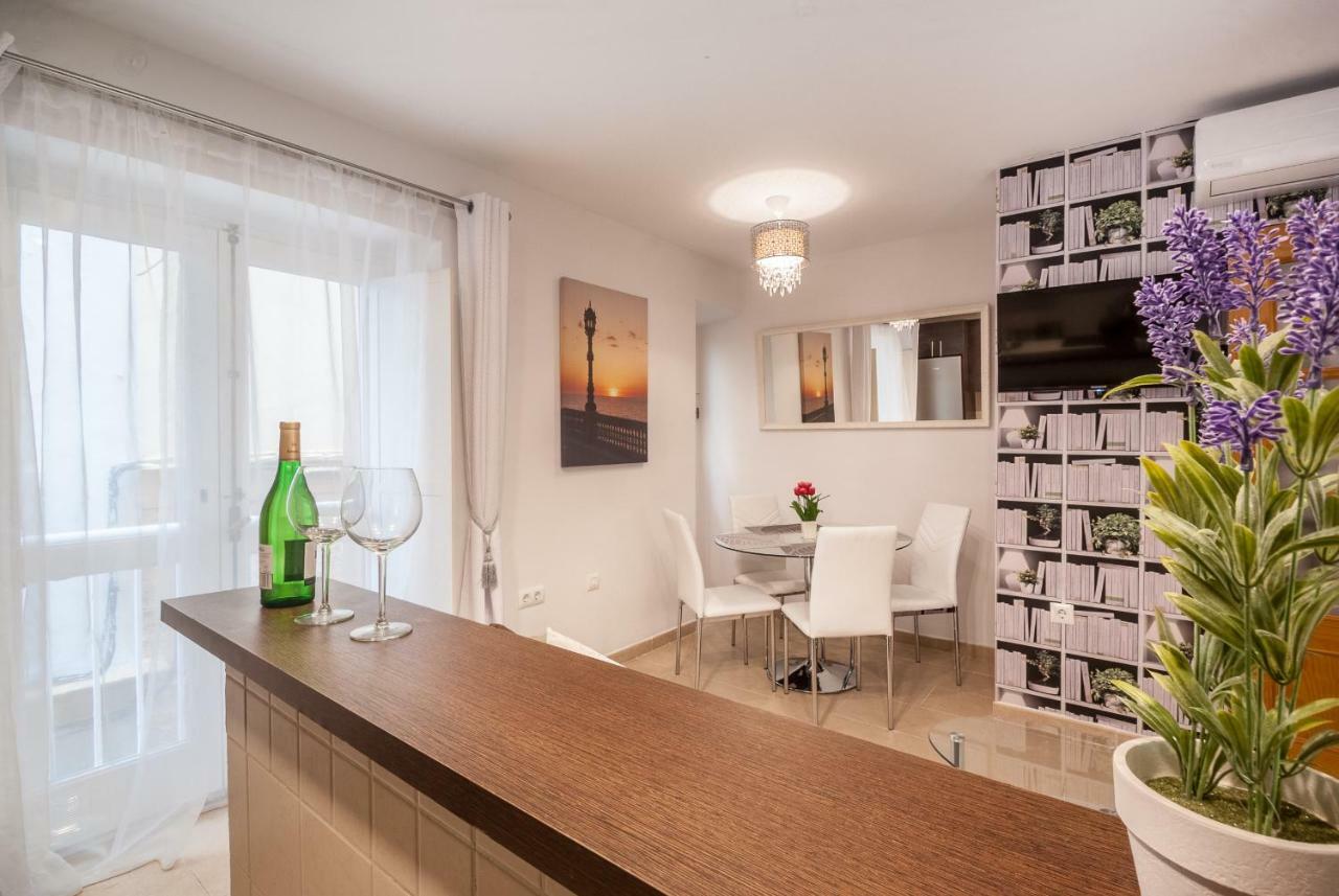 Gades Apartment *